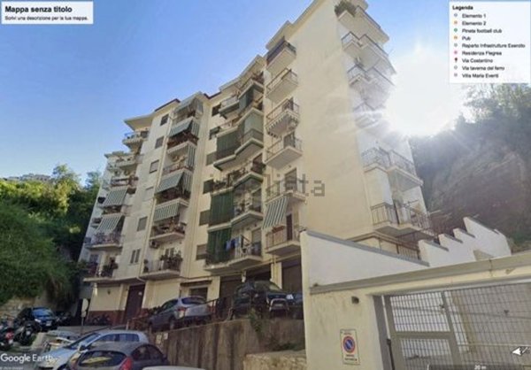 appartamento in vendita a Napoli in zona Fuorigrotta