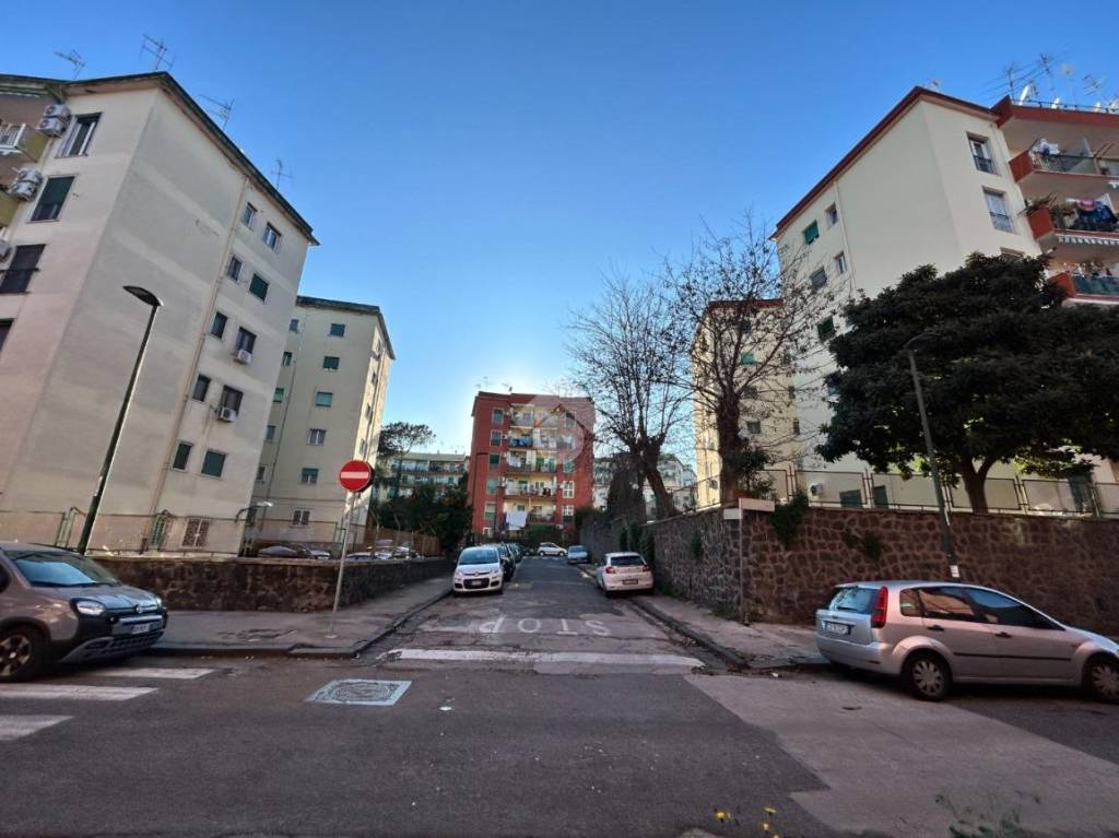 appartamento in vendita a Napoli in zona Capodimonte / Colli Aminei