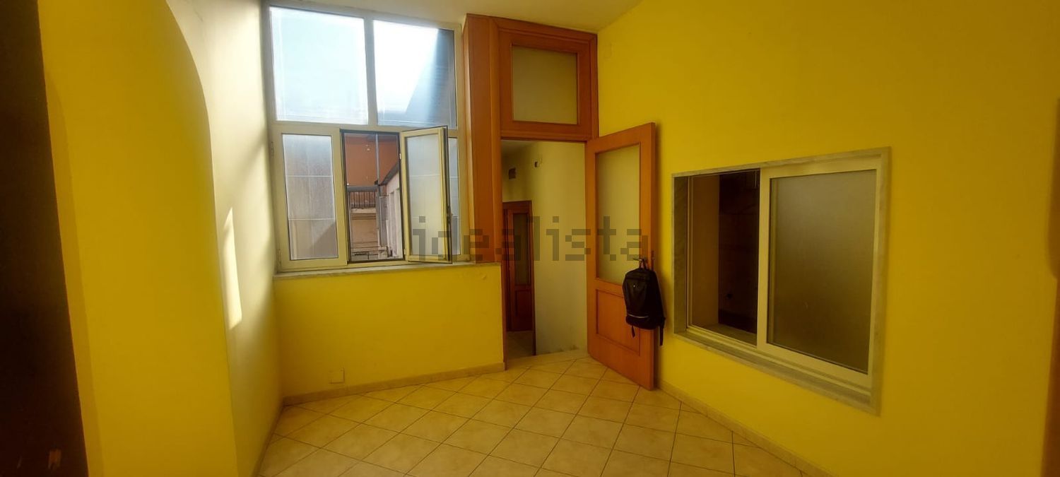 appartamento in vendita a Napoli in zona Piscinola
