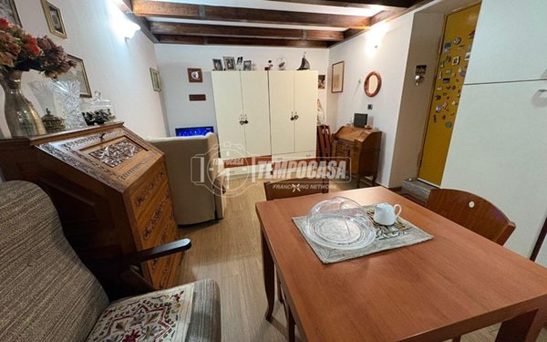appartamento in vendita a Napoli in zona Arenella