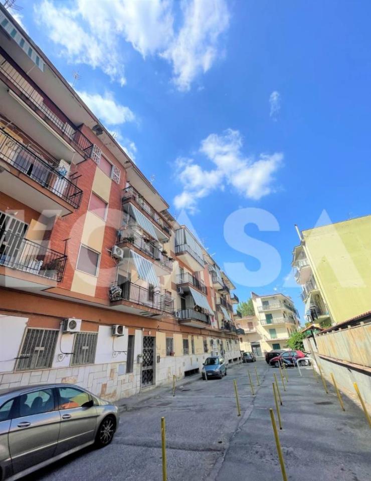 appartamento in vendita a Napoli in zona Secondigliano