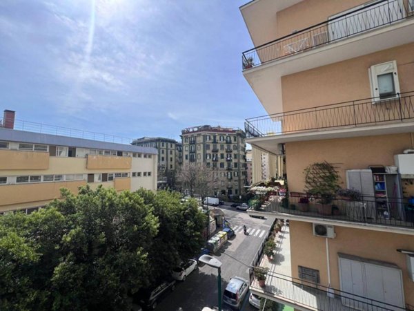 appartamento in vendita a Napoli in zona Vomero