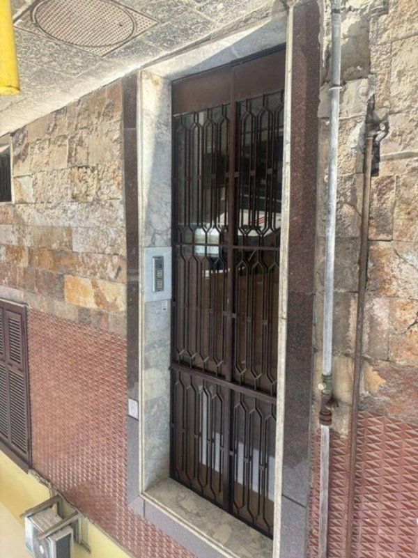 appartamento in vendita a Napoli in zona Fuorigrotta