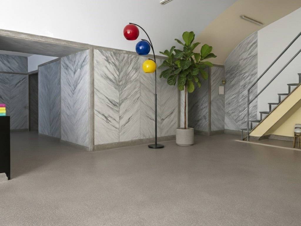 negozio in vendita a Napoli in zona Pendino / San Giuseppe