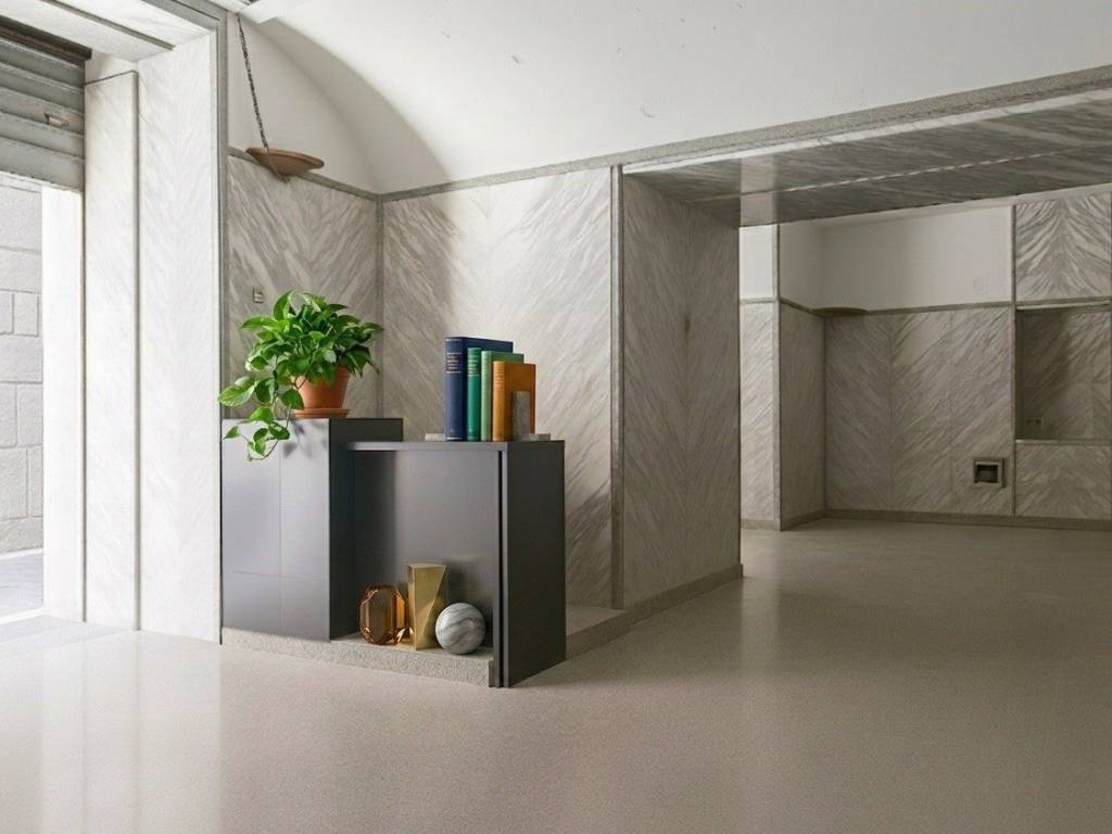 negozio in vendita a Napoli in zona Pendino / San Giuseppe