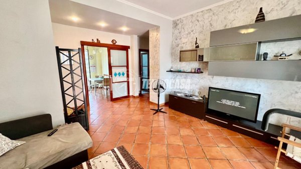 appartamento in vendita a Napoli in zona Fuorigrotta