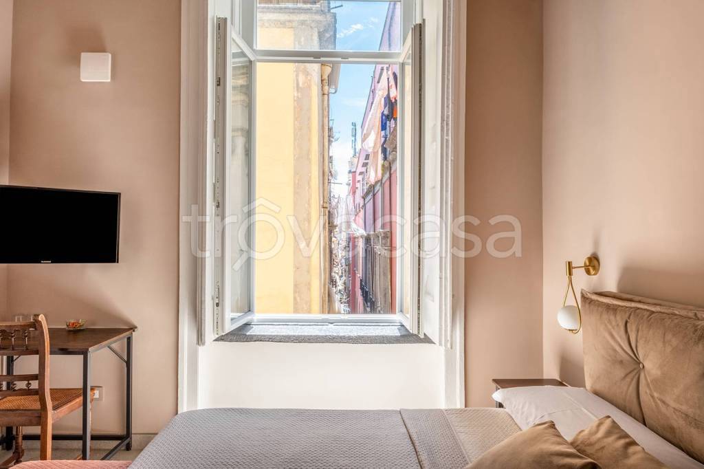 appartamento in vendita a Napoli in zona Centro Antico