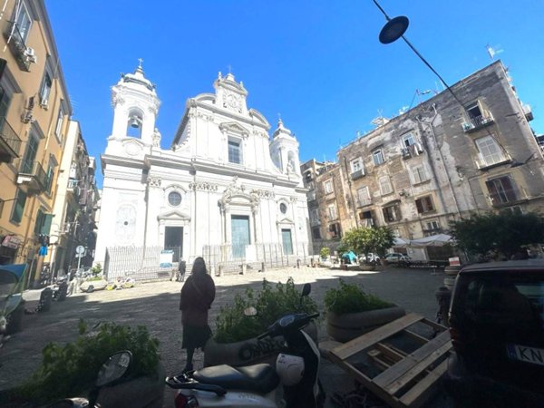 appartamento in vendita a Napoli