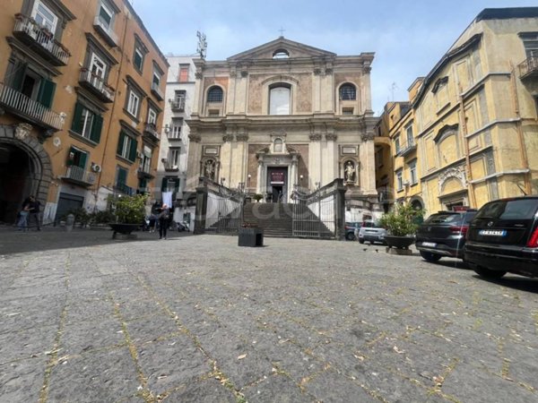 appartamento in vendita a Napoli in zona Centro Antico