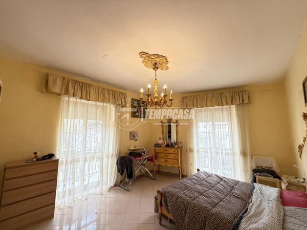 appartamento in vendita a Napoli in zona Vicaria