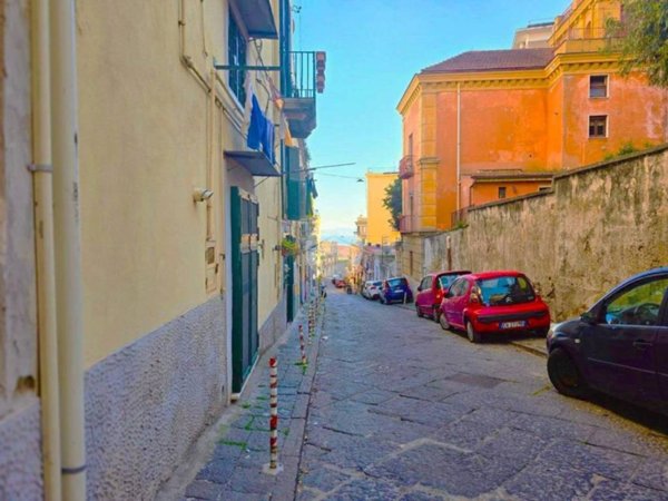 appartamento in vendita a Napoli in zona Vomero