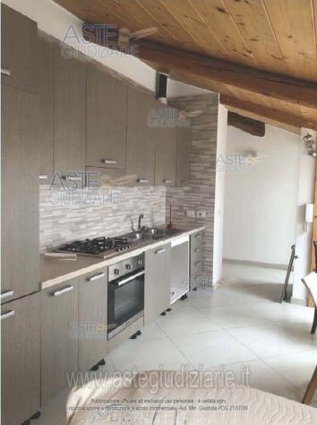 appartamento in vendita a Napoli in zona Pendino / San Giuseppe