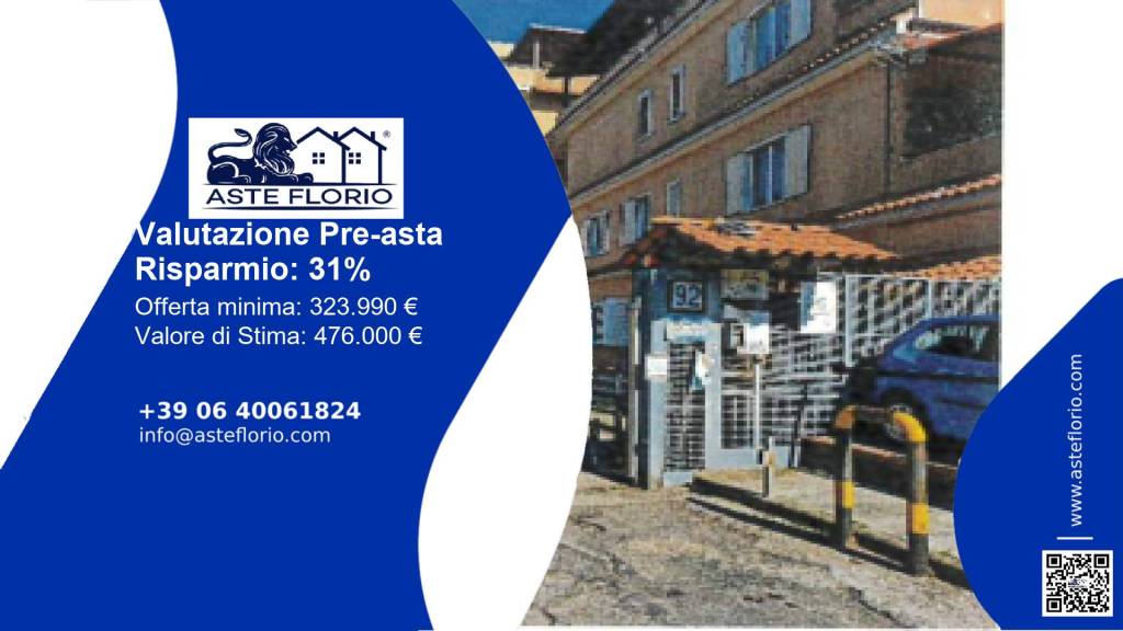 locale commerciale in vendita a Napoli in zona Chiaiano