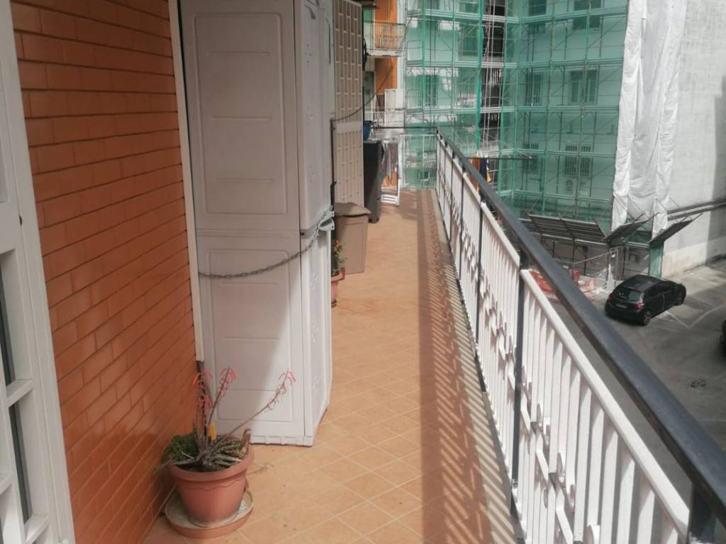 appartamento in vendita a Napoli in zona Fuorigrotta