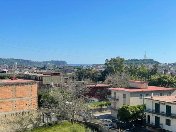 appartamento in vendita a Napoli in zona Soccavo