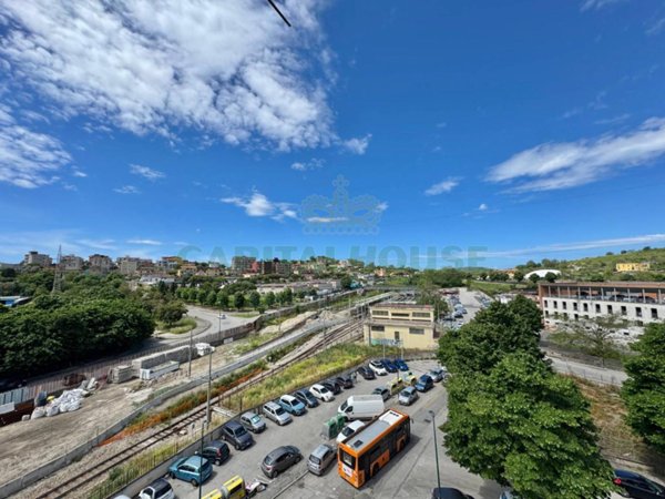 appartamento in vendita a Napoli in zona Pianura