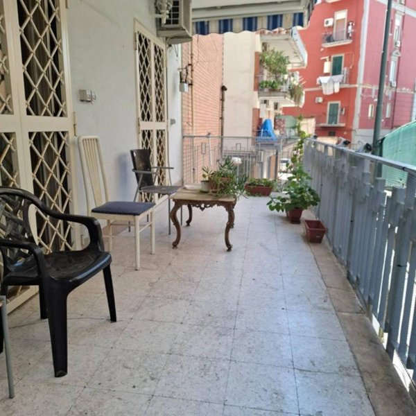 appartamento in vendita a Napoli in zona Stella