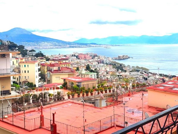 appartamento in vendita a Napoli in zona Vomero