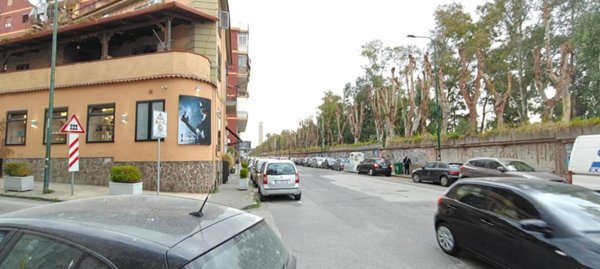 appartamento in vendita a Napoli in zona Posillipo