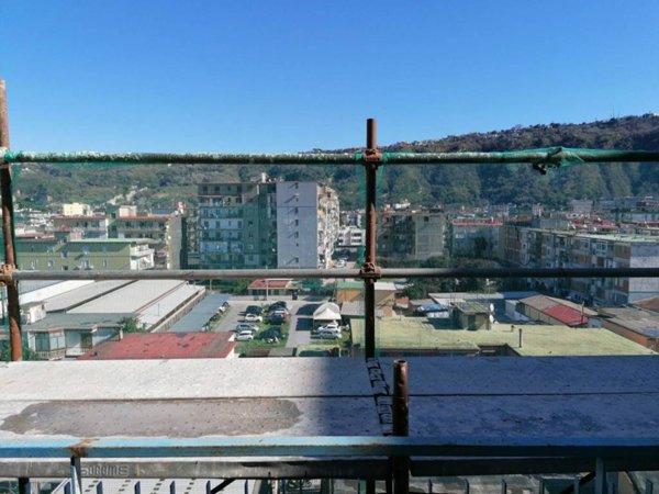 appartamento in vendita a Napoli in zona Pianura
