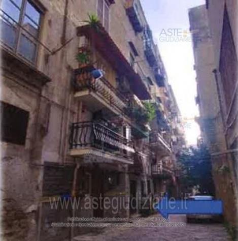 appartamento in vendita a Napoli