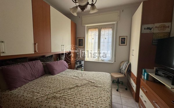 appartamento in vendita a Napoli in zona Bagnoli