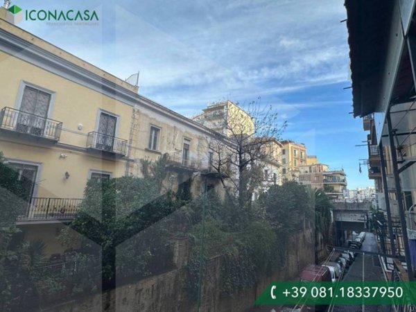 appartamento in vendita a Napoli in zona Arenella