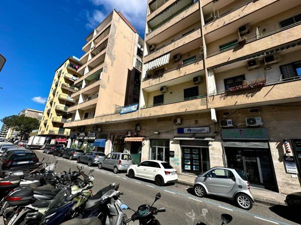 appartamento in vendita a Napoli in zona Fuorigrotta