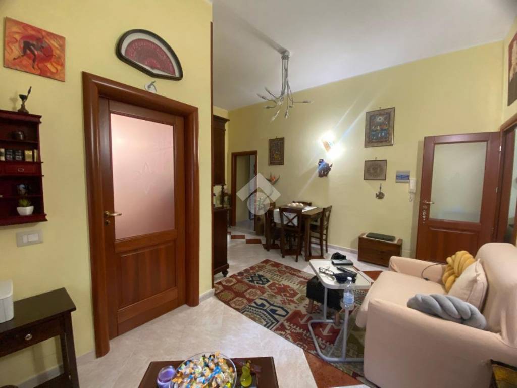 appartamento in vendita a Napoli in zona Pendino / San Giuseppe