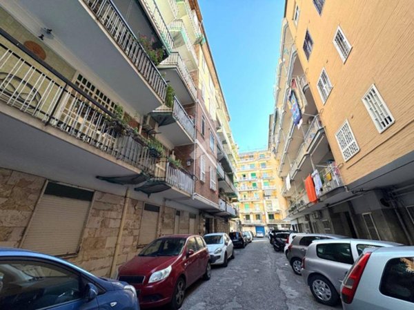 appartamento in vendita a Napoli in zona Secondigliano