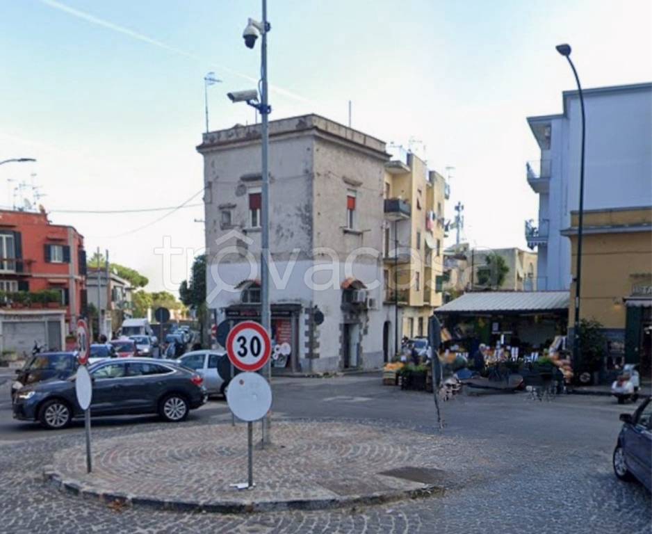 monolocale in vendita a Napoli