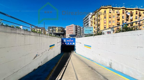 ufficio in vendita a Napoli in zona Vicaria