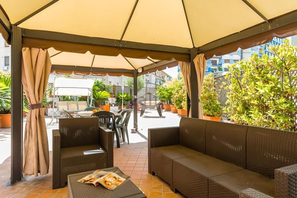appartamento in vendita a Napoli in zona Mercato