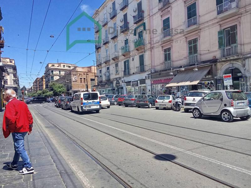 casa indipendente in vendita a Napoli in zona Pendino / San Giuseppe