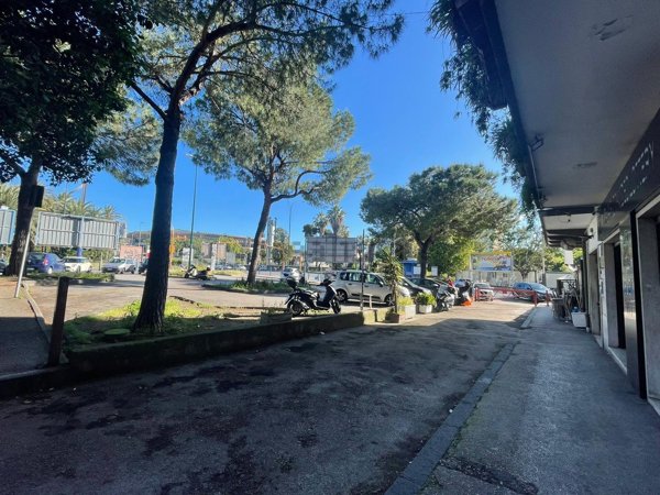 appartamento in vendita a Napoli in zona Fuorigrotta