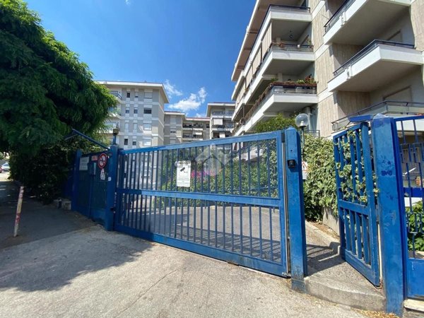 appartamento in vendita a Napoli in zona Arenella