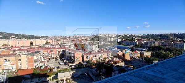appartamento in vendita a Napoli in zona Fuorigrotta