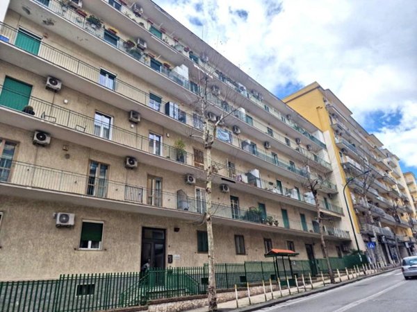 appartamento in vendita a Napoli in zona Vomero