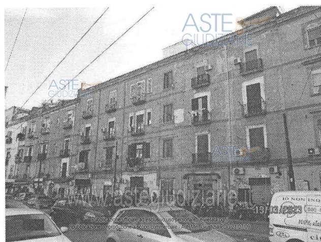 appartamento in vendita a Napoli in zona Stella