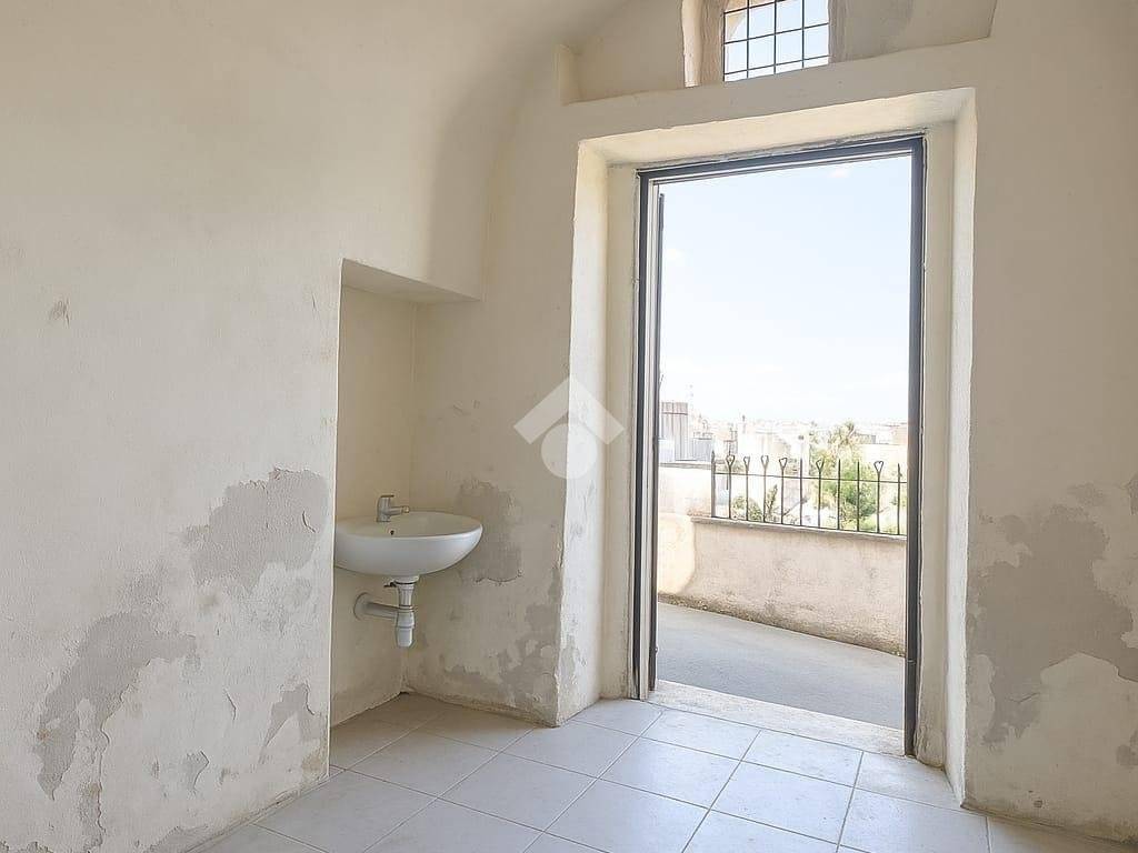 appartamento in vendita a Napoli in zona Chiaiano