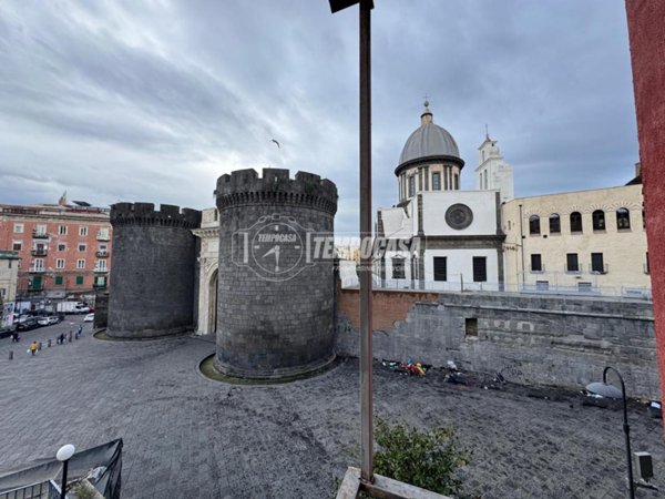 appartamento in vendita a Napoli in zona Poggioreale