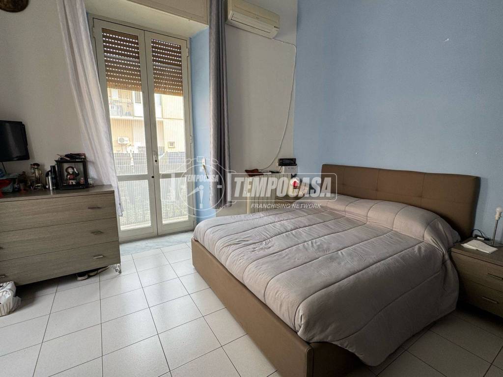 appartamento in vendita a Napoli in zona Bagnoli