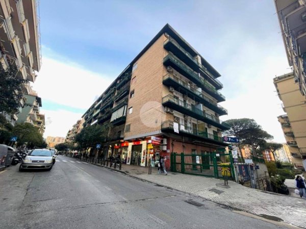 appartamento in vendita a Napoli in zona Soccavo