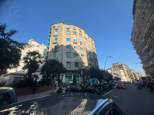 casa indipendente in vendita a Napoli in zona Arenella