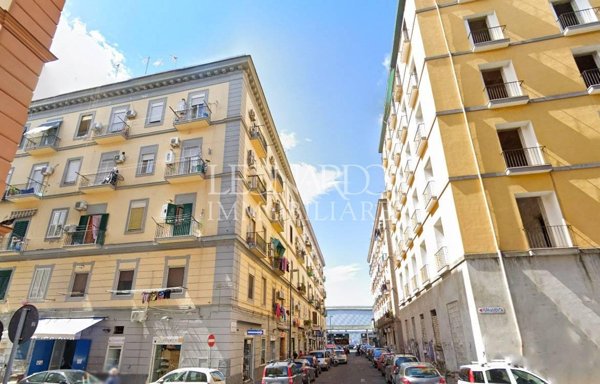 appartamento in vendita a Napoli in zona Miano