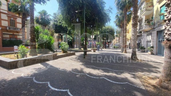 appartamento in vendita a Napoli in zona Bagnoli