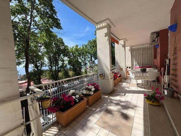 appartamento in vendita a Napoli in zona Posillipo