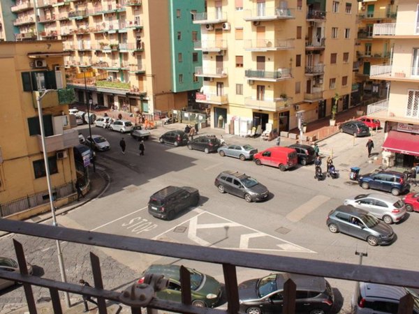 appartamento in vendita a Napoli in zona Bagnoli