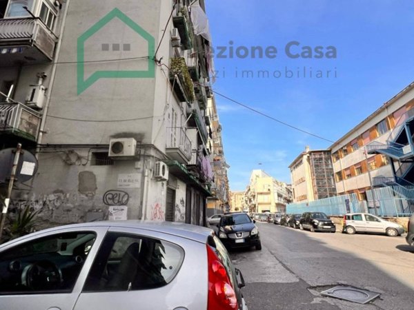 appartamento in vendita a Napoli