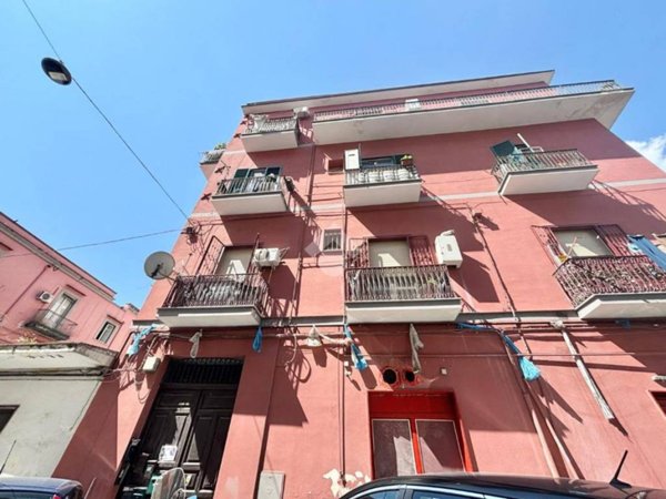 appartamento in vendita a Napoli in zona Poggioreale